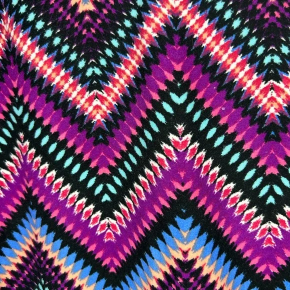 Eclipse Multicolor Chevron Tank Top - Picture 3 of 5